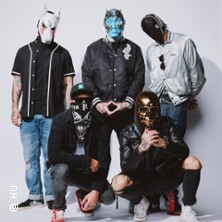 HOLLYWOOD UNDEAD